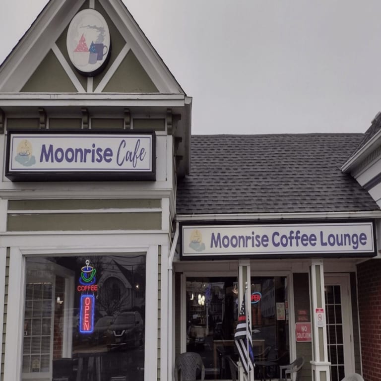 Welcome to Moon Rise Cafe